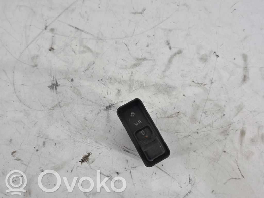Lukturu slēdzis   8351237,E3604B,549334022