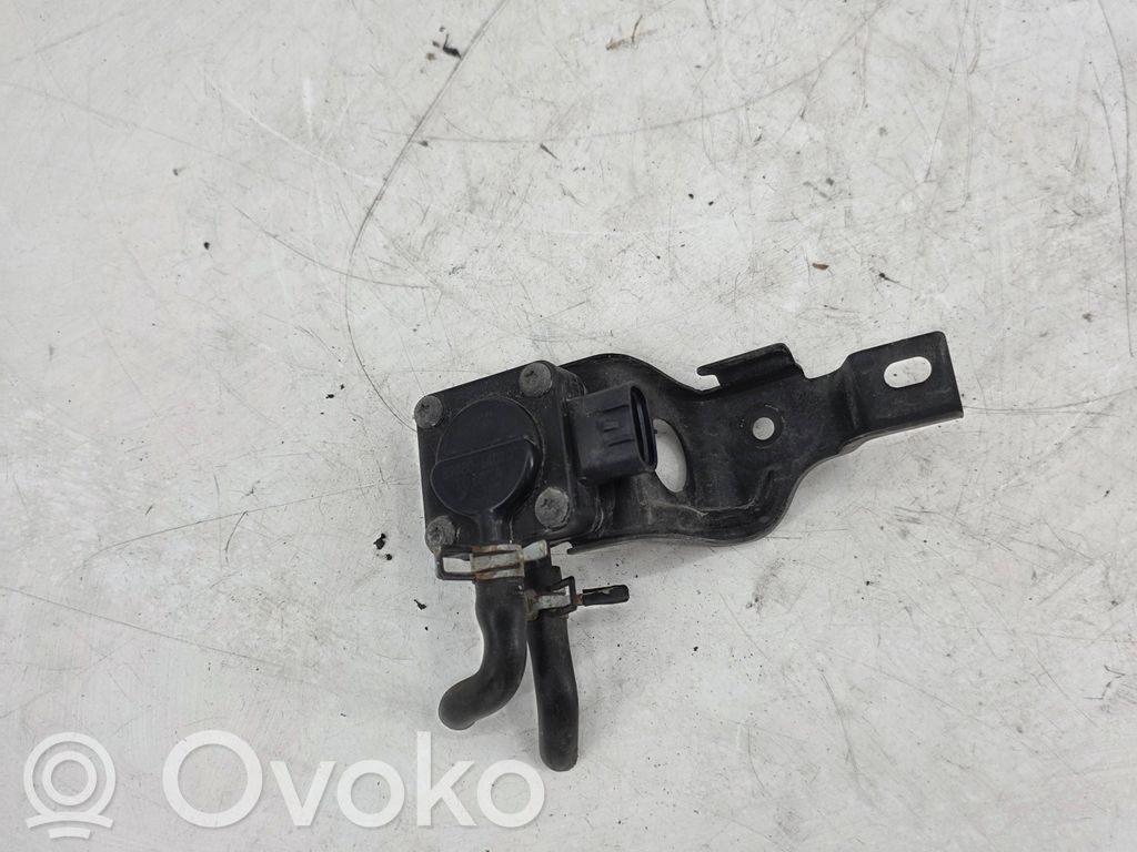 Toyota Corolla Verso AR10 Abgasdrucksensor Differenzdrucksensor 