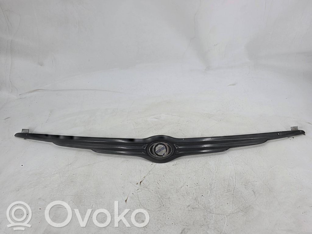 Chrysler Pacifica Front grill 