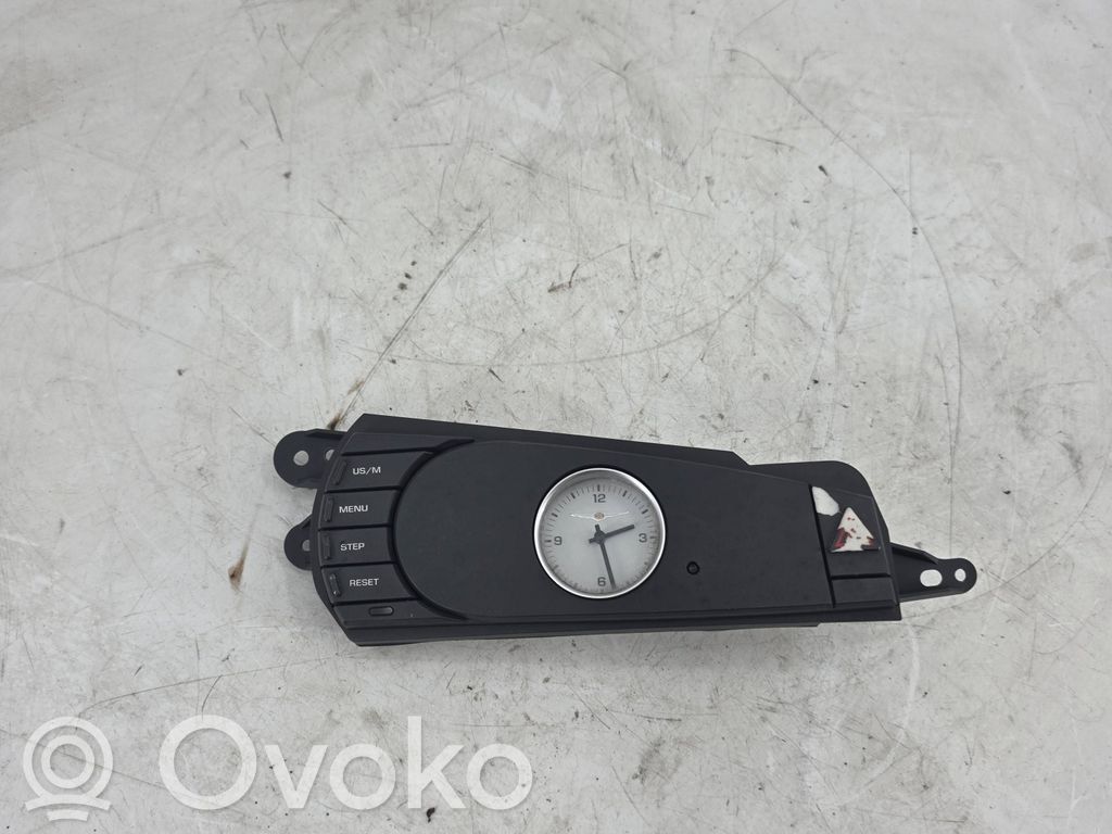 Kello   P04685911AC,10225101