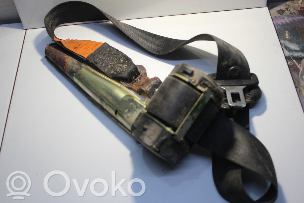 Volkswagen Golf III Pas bezpieczeństwa fotela przedniego 