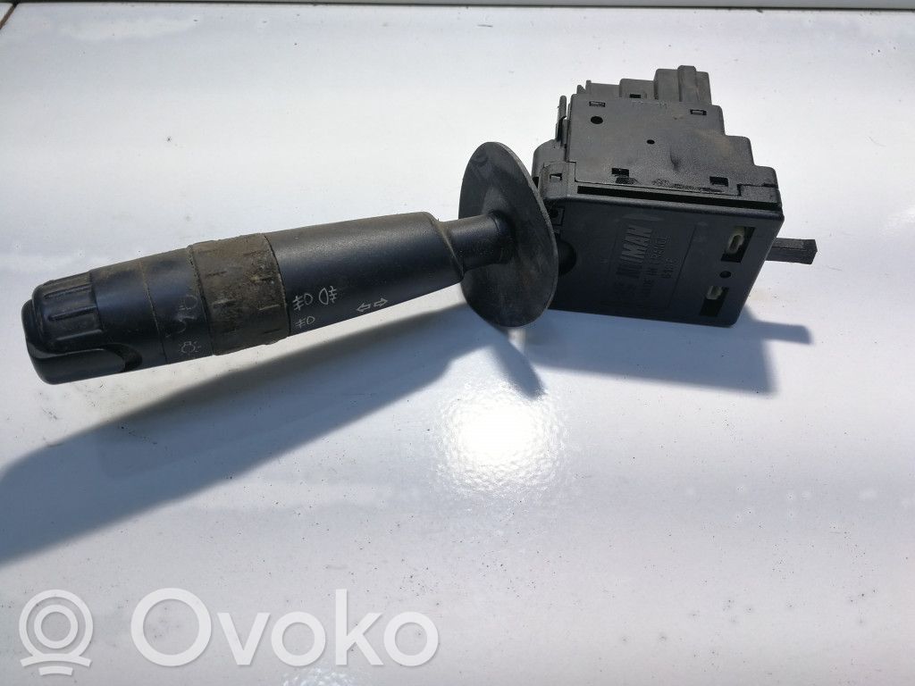 Peugeot 605 Palanca de intermitentes 