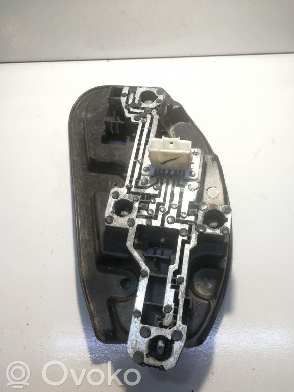 Tail light part   NOCODE