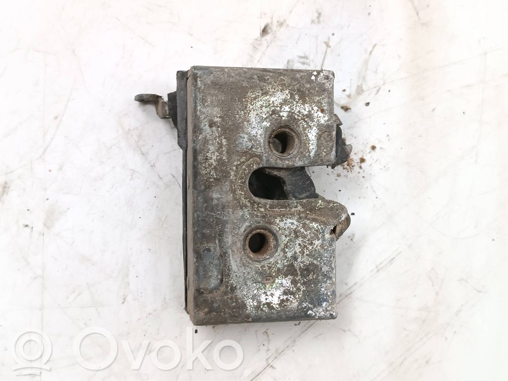 Audi 80 90 S2 B4 Etuoven lukko 