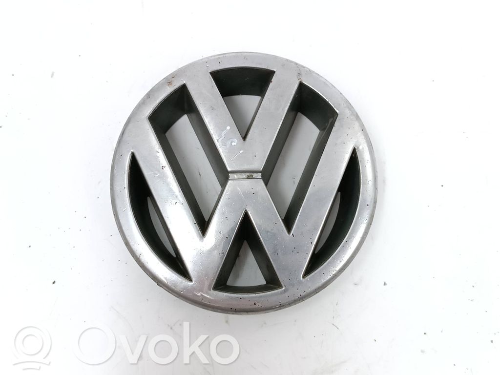 Volkswagen PASSAT B5 Emblemat / Znaczek 