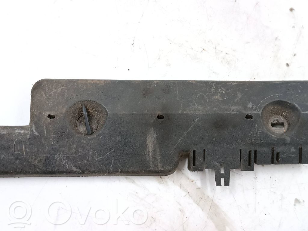Audi 80 90 S2 B4 Wkład lampy tylnej 