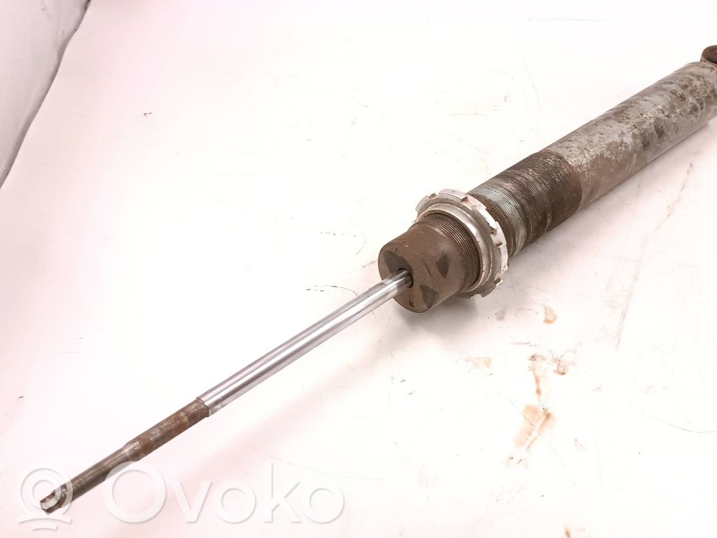 Volkswagen Golf II Takaiskunvaimennin 
