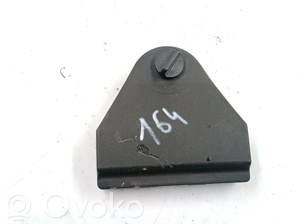 Audi A4 S4 B5 8D Hazard Warning Triangle Mounting Bracket 