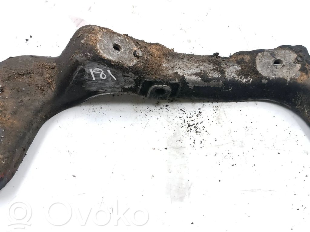Łapa / Mocowanie silnika   10920339,141833