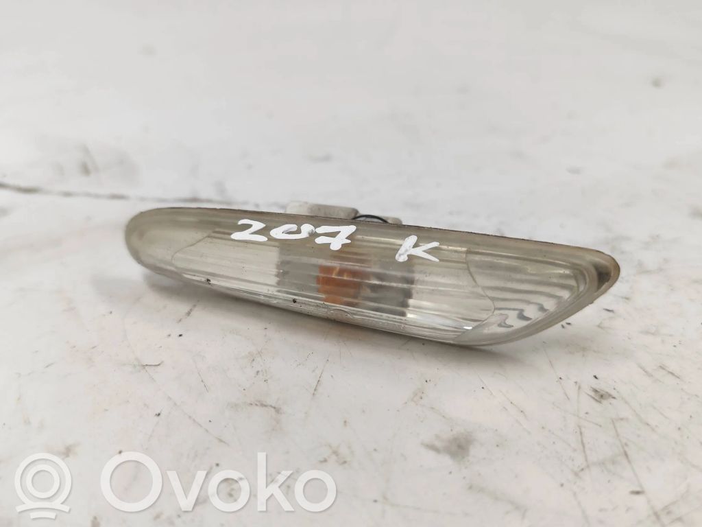 BMW 1 E82 E88 Seitenblinker 