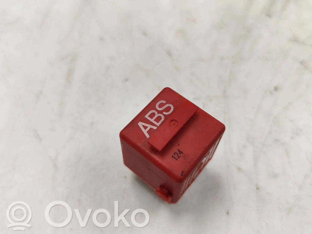 Kita rėlė   1393404,V23134A52X153