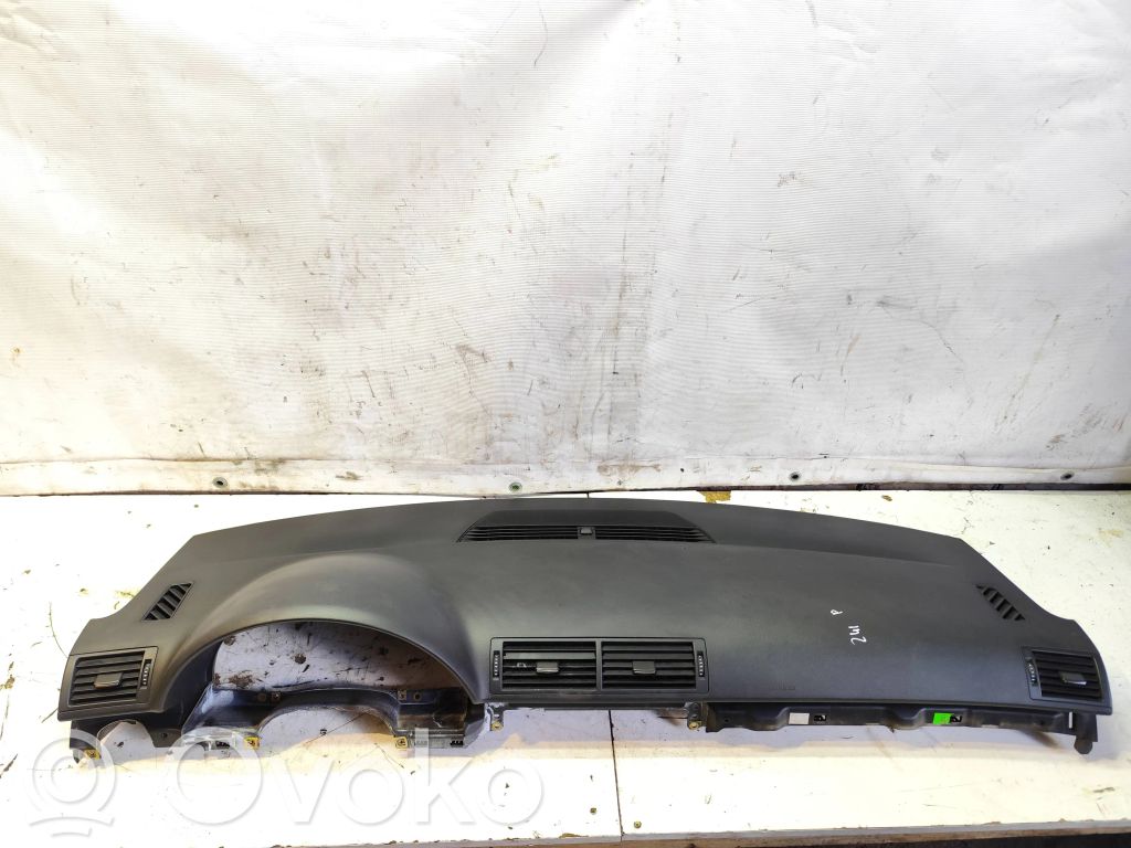 Audi A4 S4 B7 8E 8H Panelė 