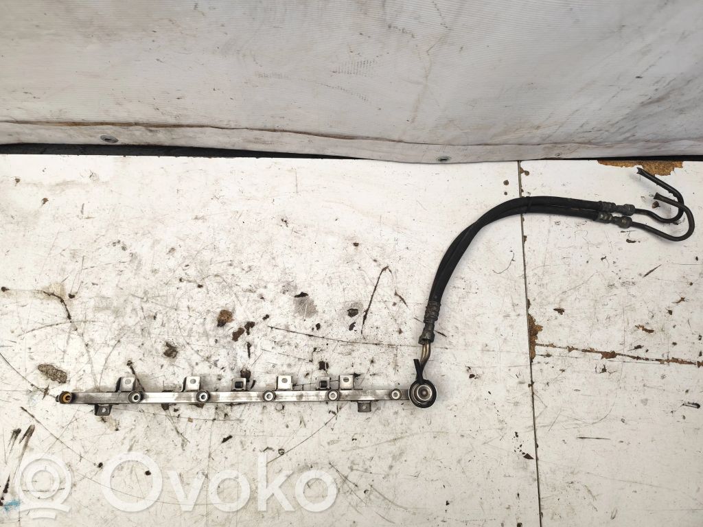 BMW 5 E39 Fuel main line pipe 