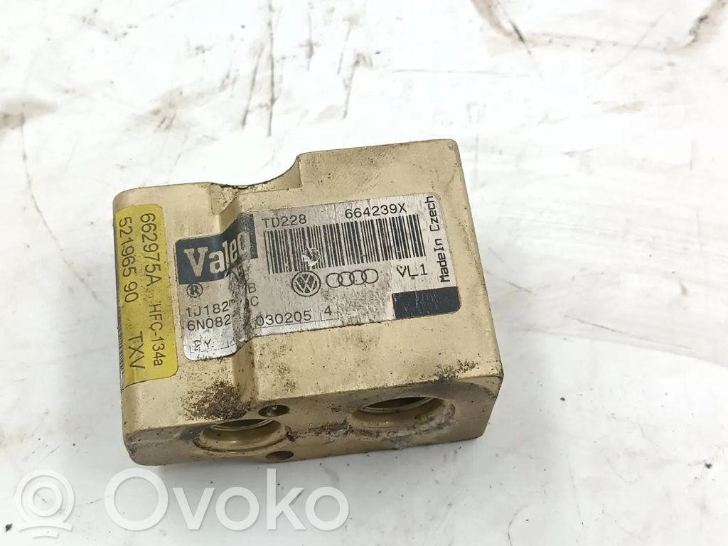 Skoda Octavia Mk1 (1U) Ilmastointilaitteen laajennusventtiili (A/C) 