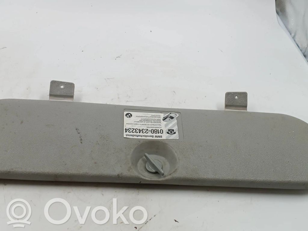 Boîte à outils   71111182033