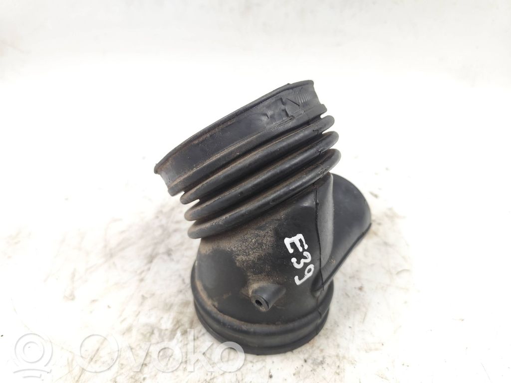 BMW 5 E39 Šļūtene (-es) / caurule (-es) 