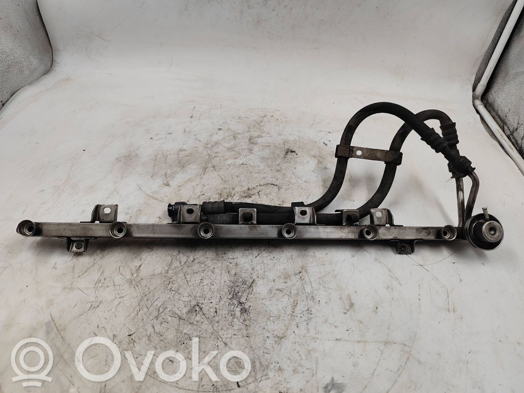 BMW 5 E39 Fuel main line pipe 