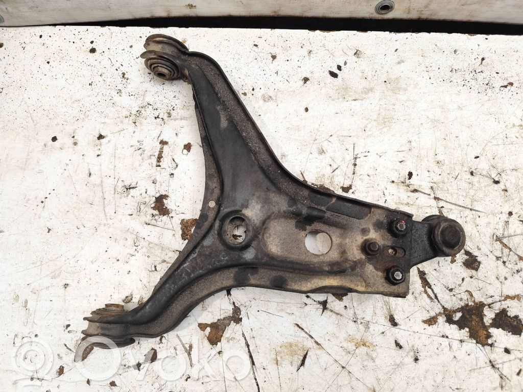 Audi 80 90 S2 B4 Fourchette, bras de suspension inférieur avant 