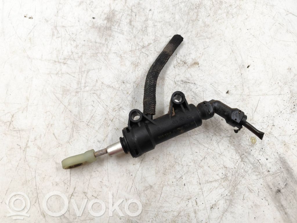 BMW 5 E60 E61 Clutch master cylinder 