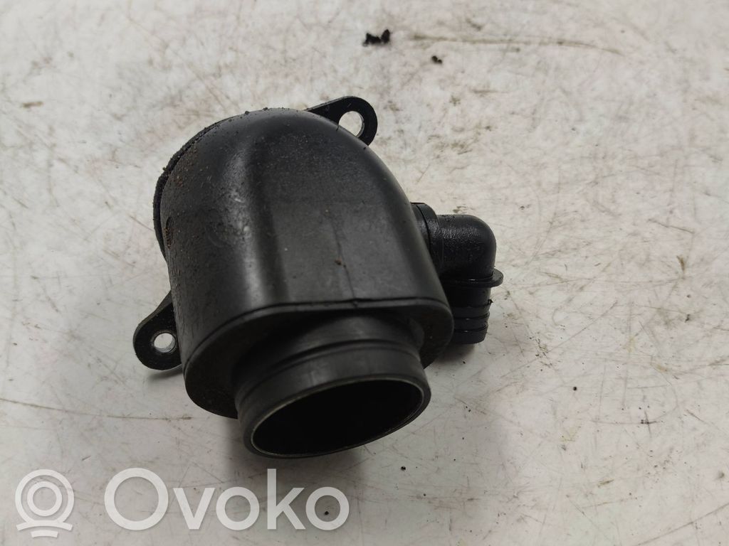 Audi A4 S4 B8 8K Jarrun tyhjiöletku 
