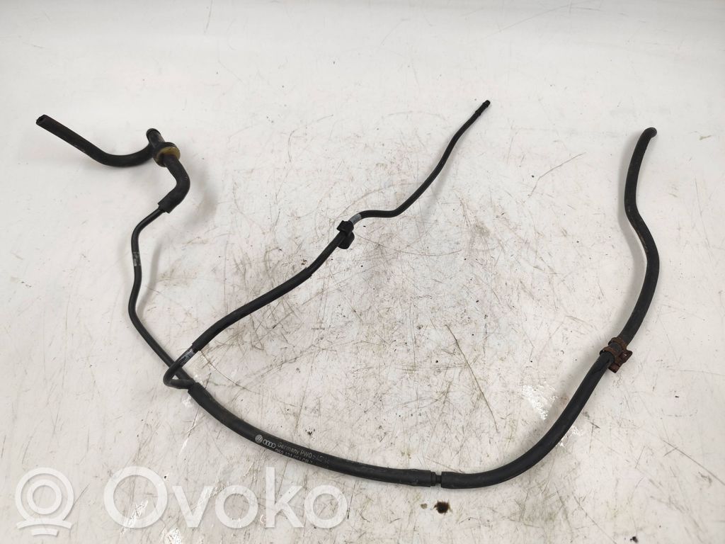 Audi A4 S4 B8 8K Vacuum line/pipe/hose 