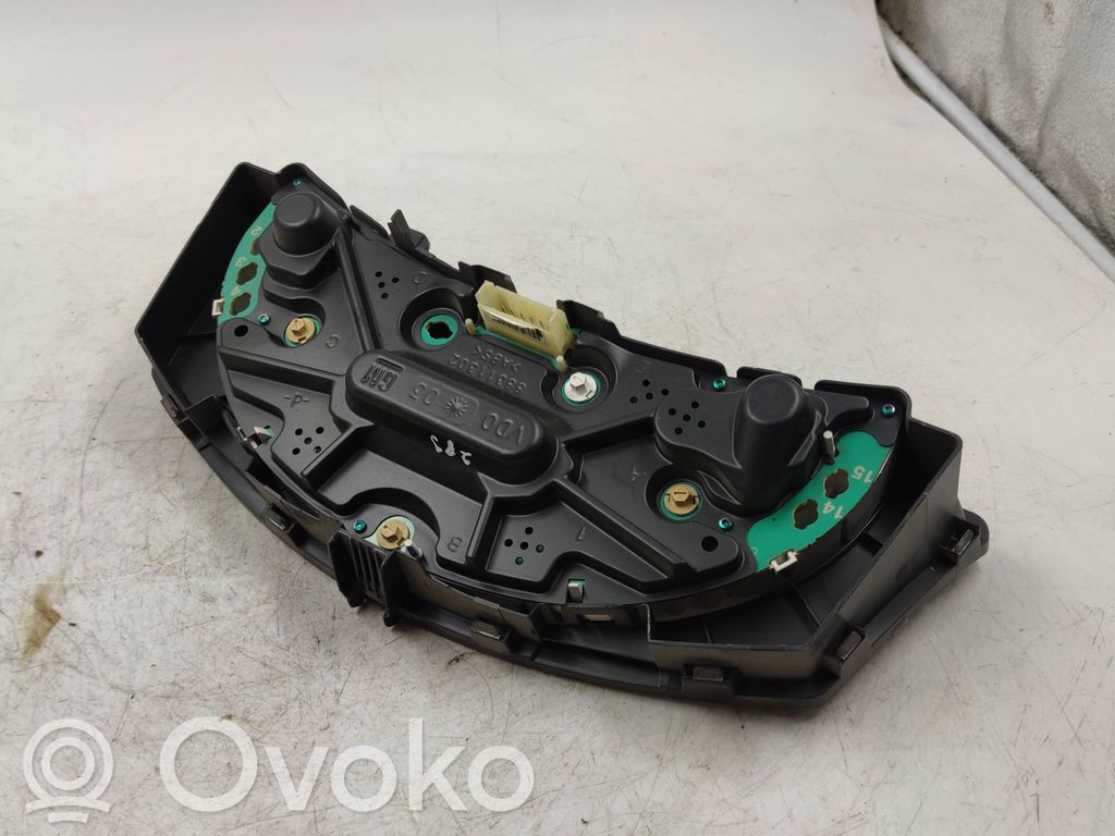 Opel Meriva A Speedometer (instrument cluster) 