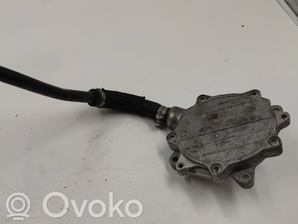 BMW 3 E46 Vacuum pump 