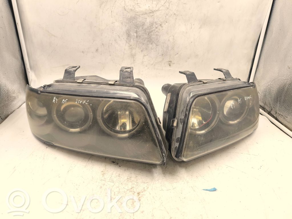Audi A4 S4 B5 8D Lot de 2 lampes frontales / phare 