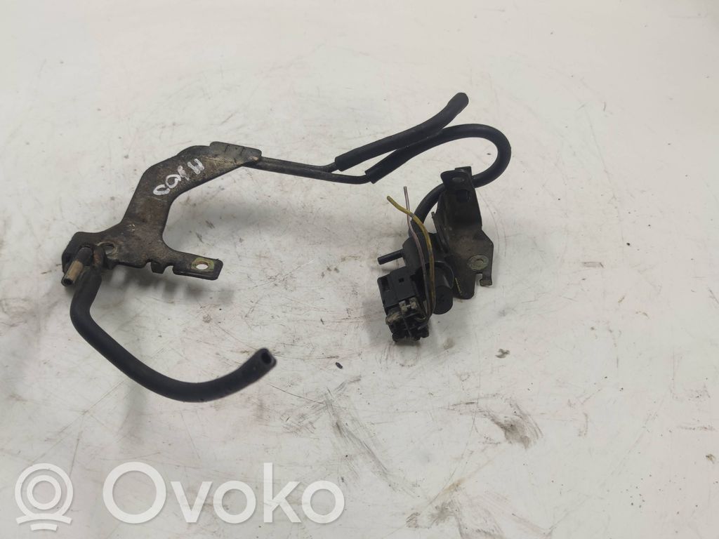 Mazda MPV II LW Turboahtimen magneettiventtiili 