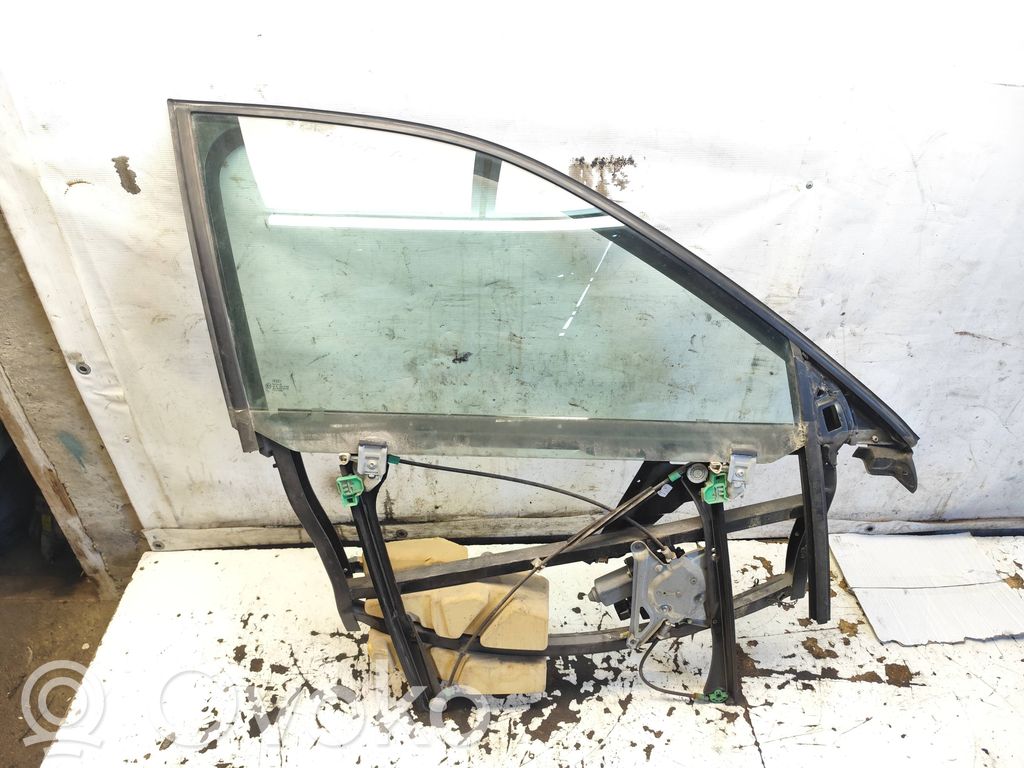 Audi A4 S4 B5 8D Regulador de puerta delantera con motor 
