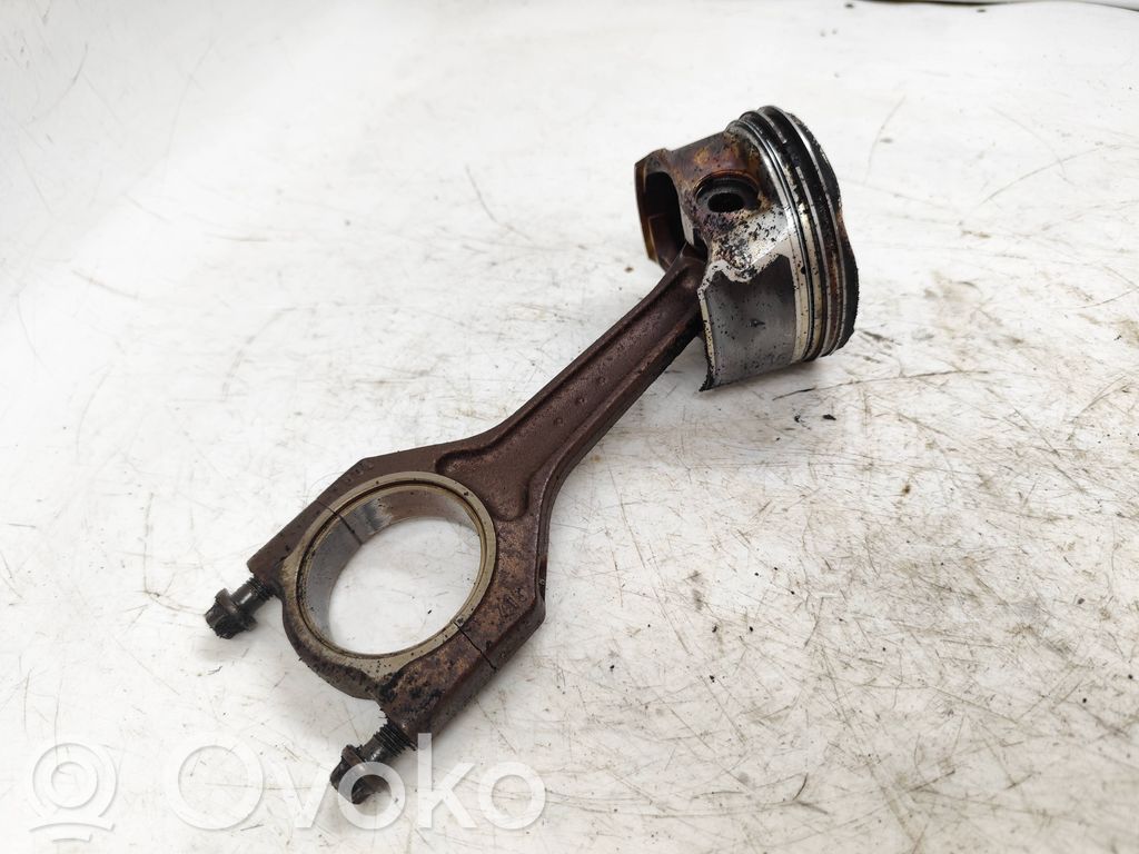 Piston with connecting rod   084137,7504