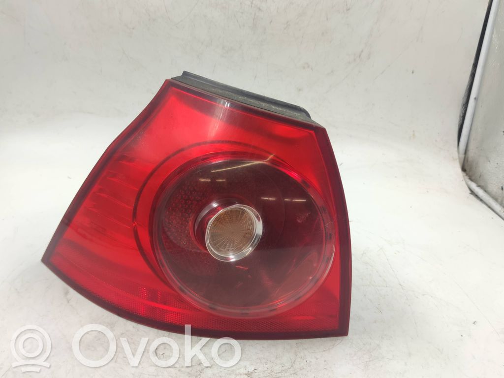 Takavalot   89031803