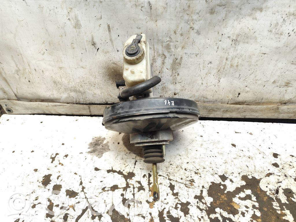BMW 3 E46 Brake booster 