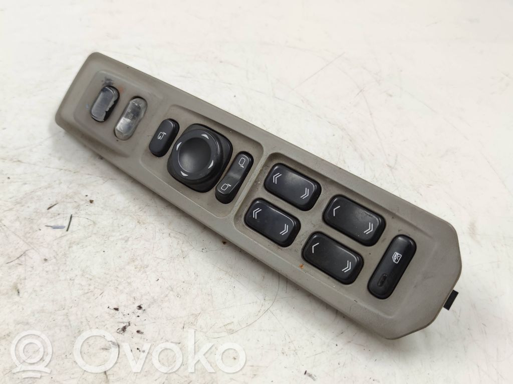 Electric window control switch   25749090