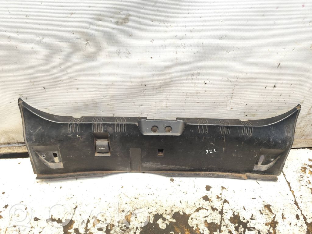 Trunk/boot sill cover protection   7024863,7077792,15892811