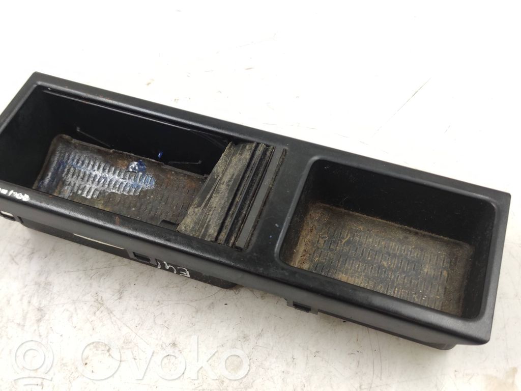 BMW 3 E46 Glove box central console 