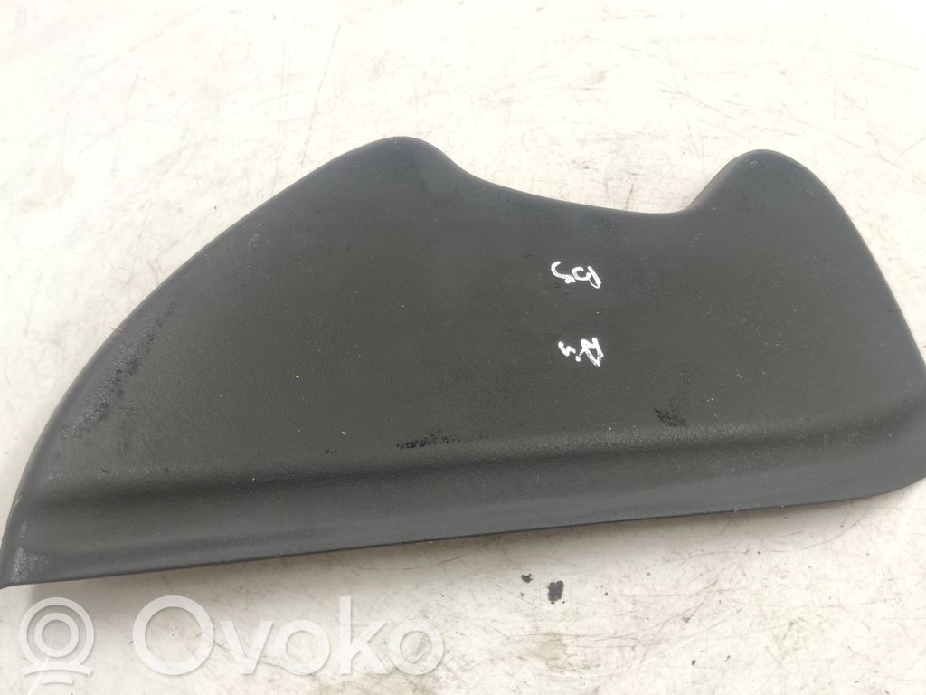 Audi A4 S4 B5 8D Moldura del extremo lateral de panel 