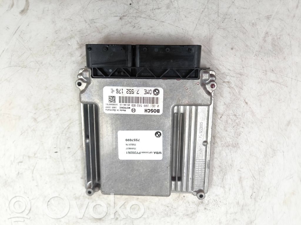 BMW 1 E81 E87 Variklio valdymo blokas 