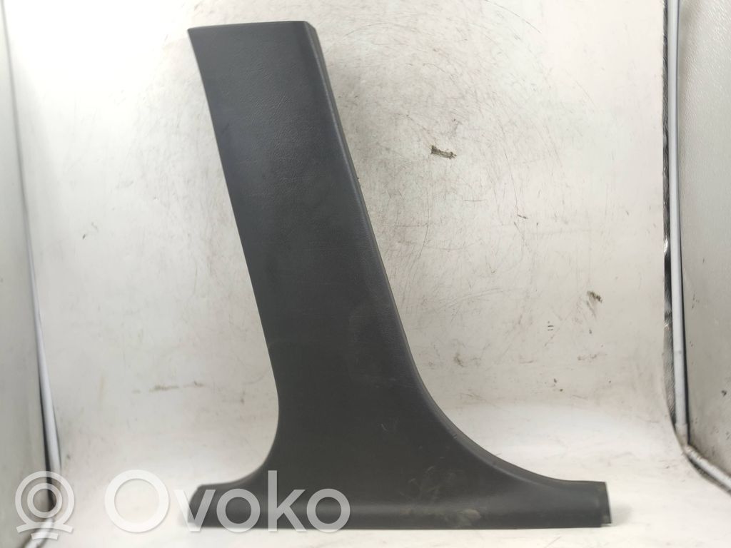 (B) pillar trim (bottom)   8198681