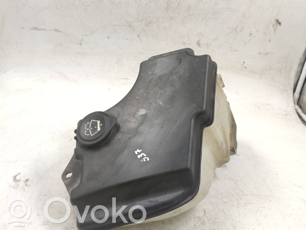 Logu šķidruma tvertne   7008057
