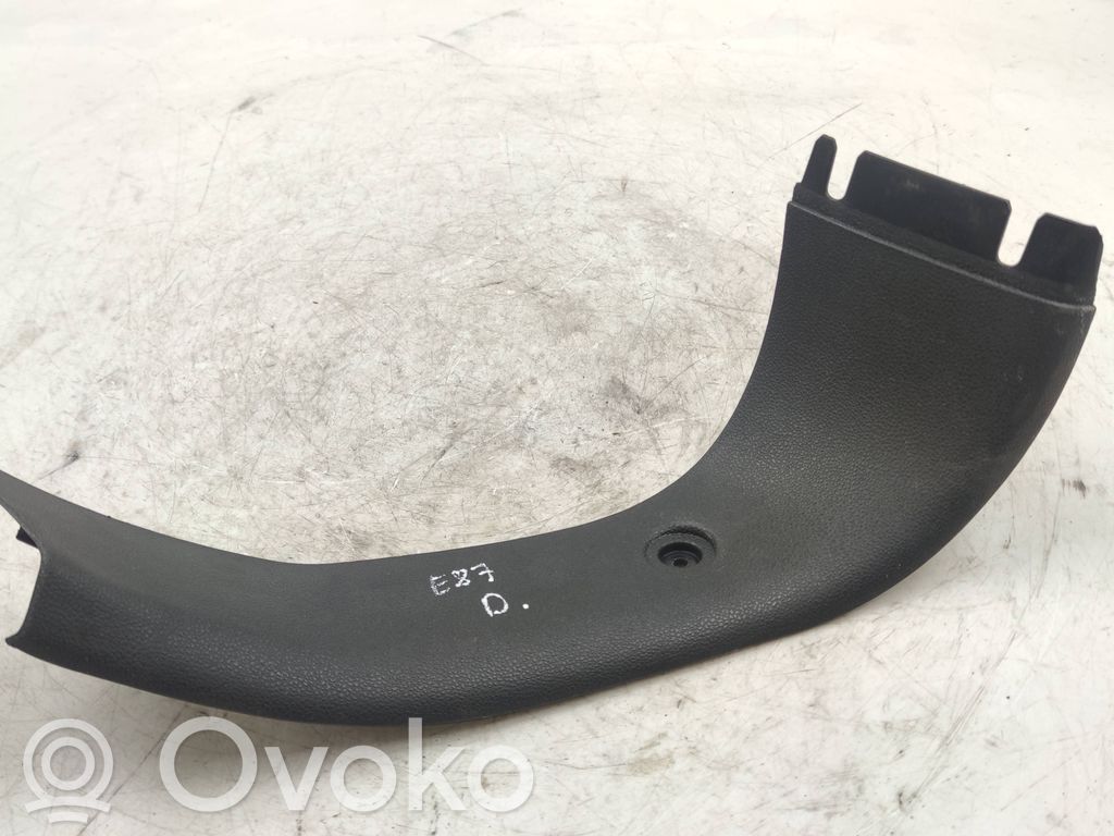 Tailgate/trunk side cover trim   7074687
