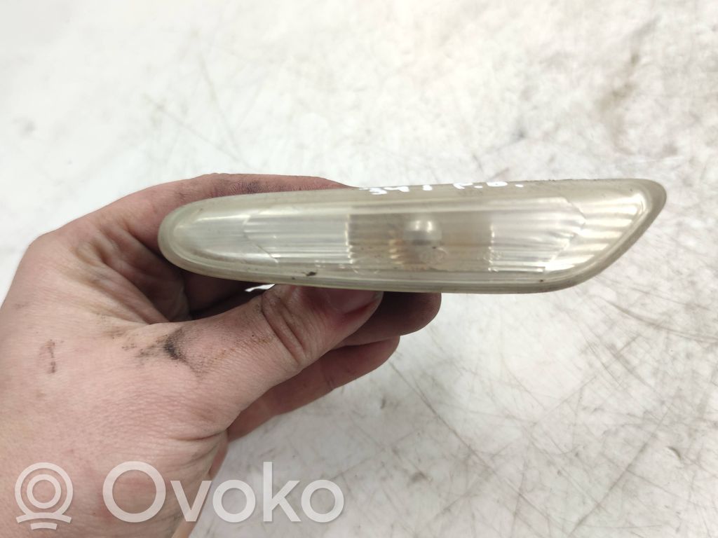 BMW 3 E90 E91 Front fender indicator light 