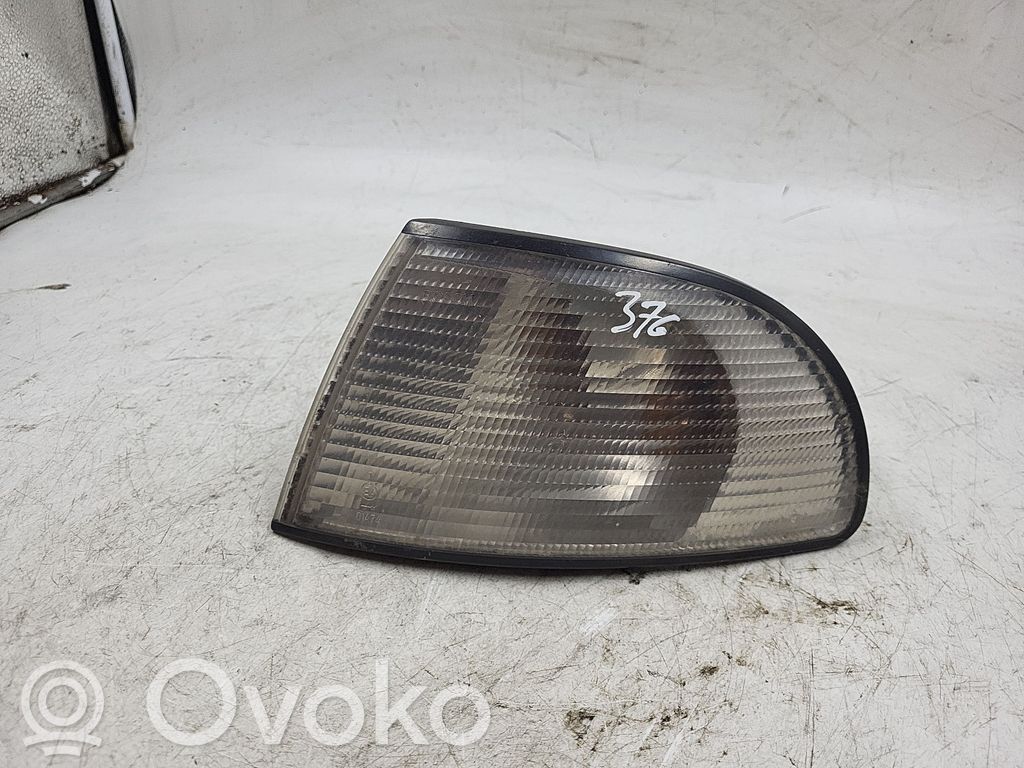 Front indicator light