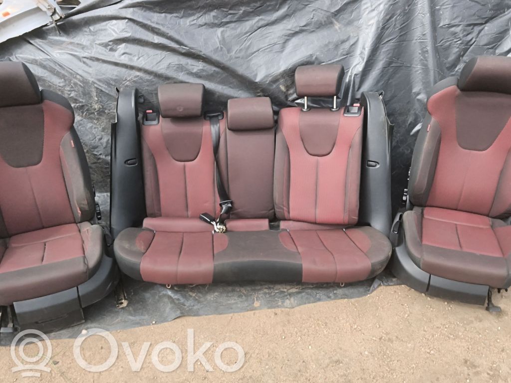 Seat set