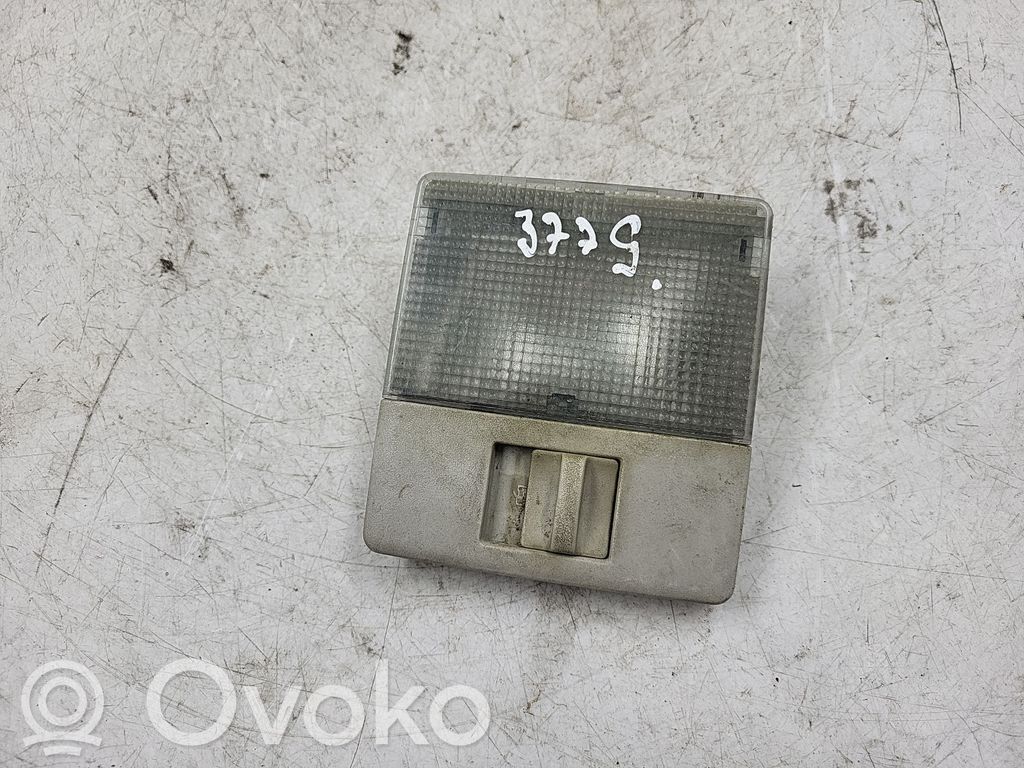 Audi A4 S4 B5 8D Luz del asiento delantero 