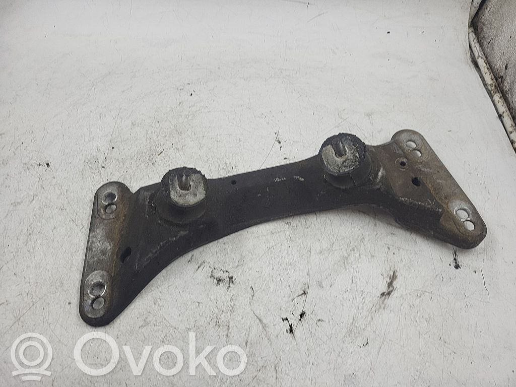 BMW 3 E46 Gearbox mounting bracket 