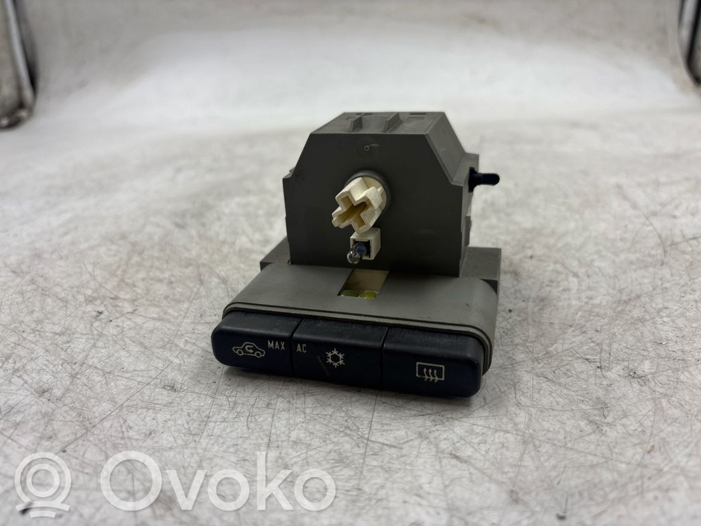 Opel Astra G Oro kondicionieriaus/ klimato/ pečiuko valdymo blokas (salone) 