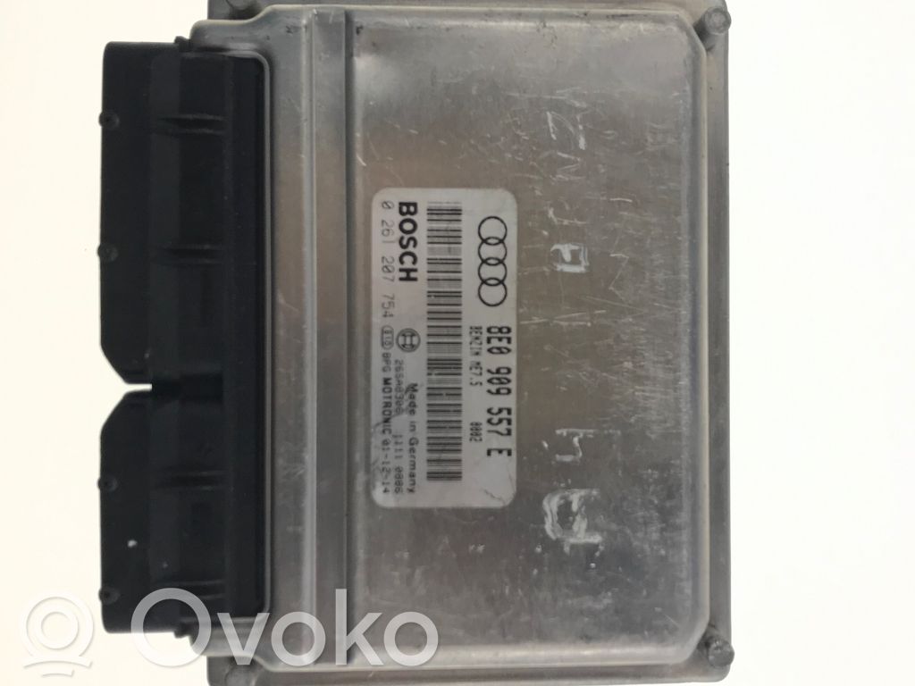 Engine control unit/module   8E0909557E,0261207754