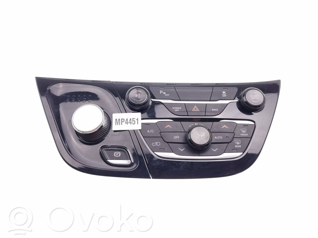 Climate control unit   P56054984AC,T130620358,P68240089AG,3K1406E0366