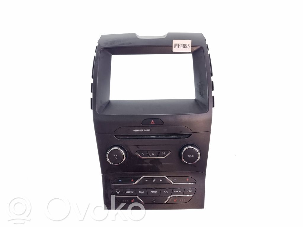 Ford Edge II Panel klimatyzacji 